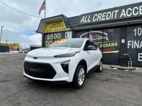 White 2023 CHEVROLET BOLT EUV LT for sale in Valparaiso, IN