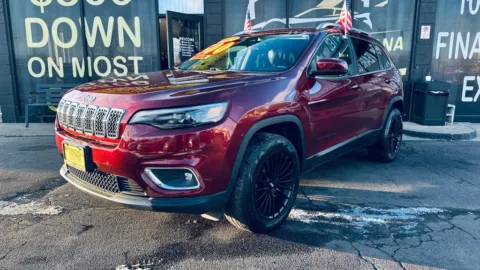Another view of 2019 JEEP CHEROKEE LIMITED for sale in Valparaiso, IN at NWI AUTO FINANCE Valparaiso