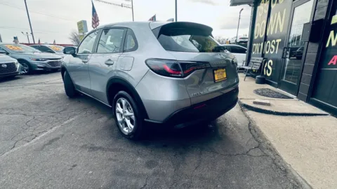 More photos of 2025 HONDA HR-V LX at NWI AUTO FINANCE Valparaiso, IN