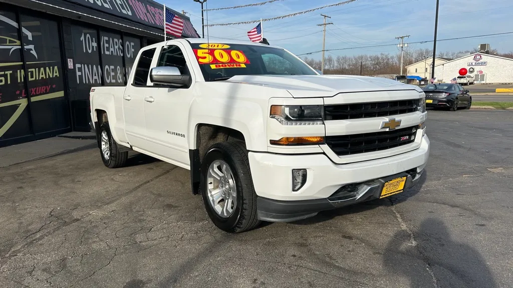 White 2017 CHEVROLET SILVERADO 1500 LT for sale in Valparaiso, IN