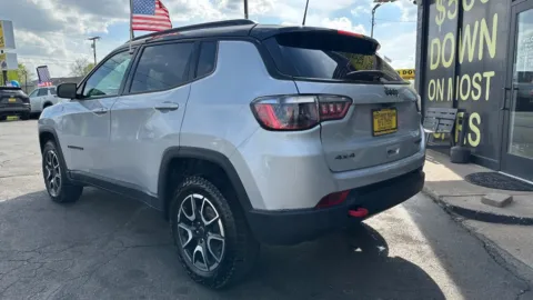 More photos of 2025 JEEP COMPASS TRAILHAWK at NWI AUTO FINANCE Valparaiso, IN
