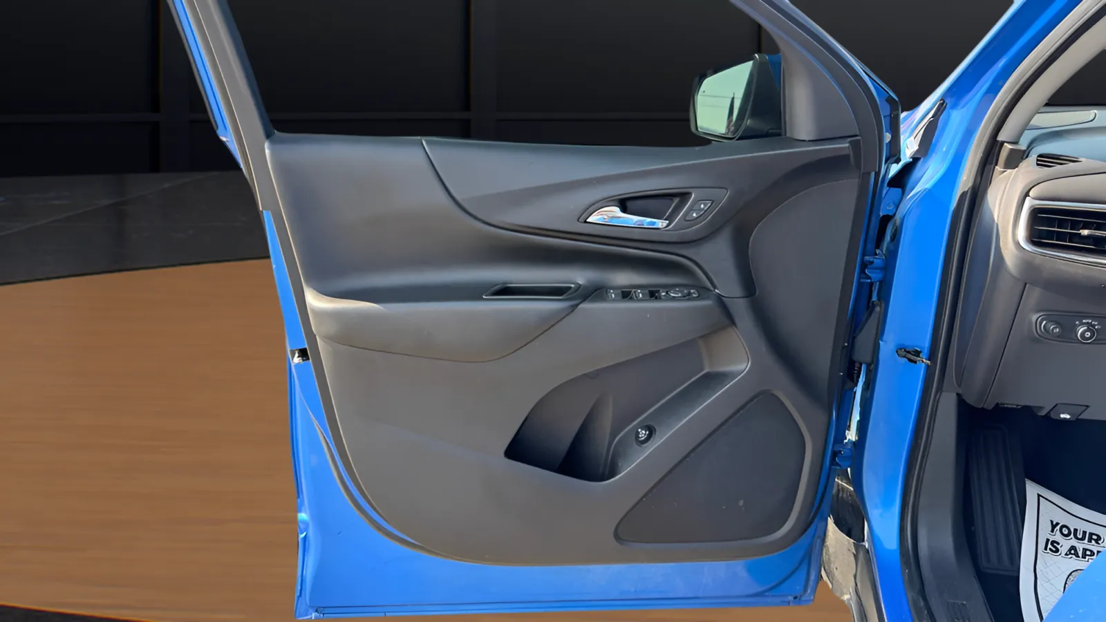 2024 Chevrolet Equinox LT - Photo 14
