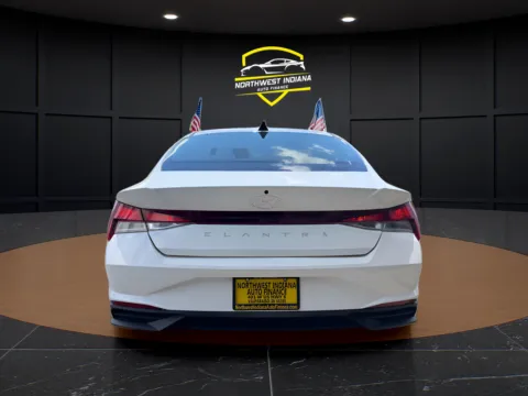 More photos of 2024 HYUNDAI ELANTRA SEL at NWI AUTO FINANCE Valparaiso, IN