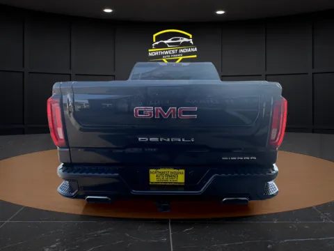 More photos of 2019 GMC SIERRA 1500 DENALI at NWI AUTO FINANCE Valparaiso, IN