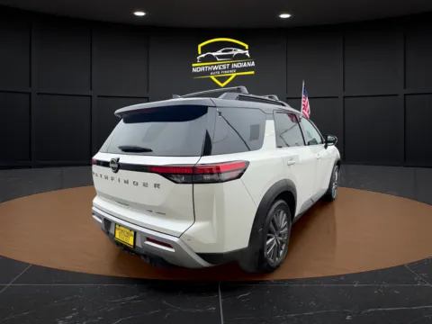More photos of 2023 NISSAN PATHFINDER SL at NWI AUTO FINANCE Valparaiso, IN