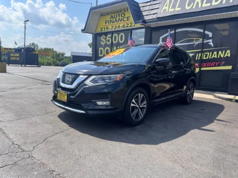 Black 2017 Nissan Rogue SL for sale in Valparaiso, IN