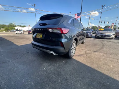 More photos of 2022 Ford Escape SEL at NWI AUTO FINANCE Valparaiso, IN