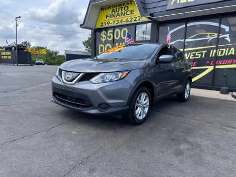 Gray 2018 Nissan Rogue Sport S for sale in Valparaiso, IN