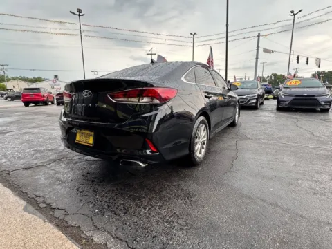 More photos of 2018 Hyundai Sonata SE at NWI AUTO FINANCE Valparaiso, IN