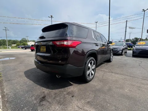 More photos of 2021 Chevrolet Traverse LT Leather at NWI AUTO FINANCE Valparaiso, IN
