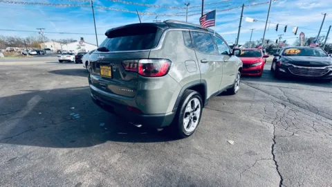 More photos of 2021 JEEP COMPASS LIMITED at NWI AUTO FINANCE Valparaiso, IN