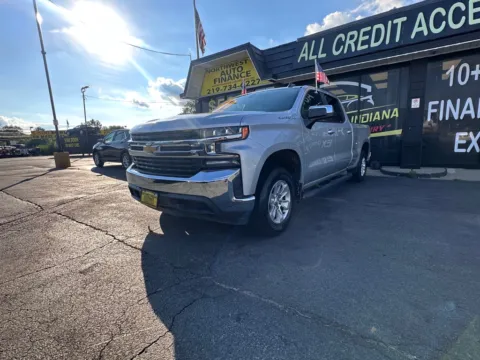 Silver 2020 CHEVROLET SILVERADO 1500 LT for sale in Valparaiso, IN