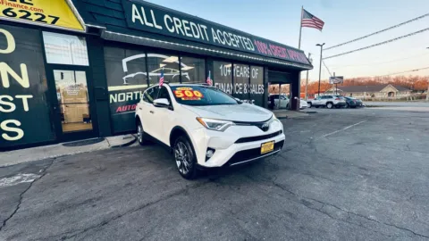 Another view of 2018 TOYOTA RAV4 LIMITED for sale in Valparaiso, IN at NWI AUTO FINANCE Valparaiso