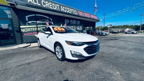 White 2024 CHEVROLET MALIBU LT for sale in Valparaiso, IN