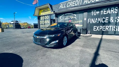 Black 2024 CHEVROLET MALIBU LT for sale in Valparaiso, IN