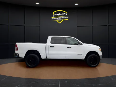 More photos of 2024 RAM 1500 BIG HORN at NWI Auto Luxury Merrillville, IN