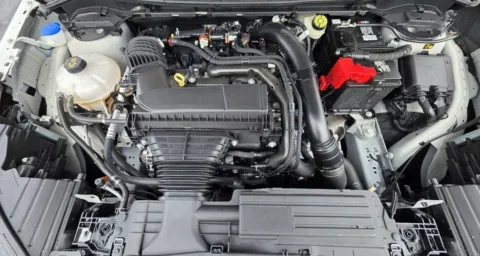 More photos of 2023 LINCOLN CORSAIR STANDARD at NWI Auto Luxury Merrillville, IN