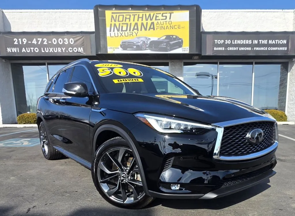Black 2019 INFINITI QX50 ESSENTIAL for sale in Merrillville, IN