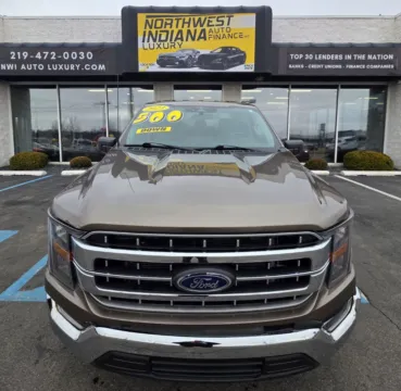 More photos of 2023 FORD F-150 XLT at NWI Auto Luxury Merrillville, IN