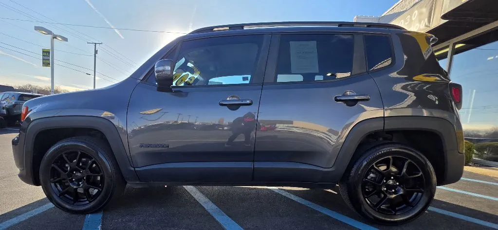 Gray 2020 JEEP RENEGADE ALTITUDE for sale in Merrillville, IN