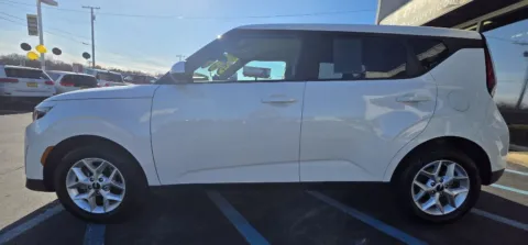 More photos of 2025 KIA SOUL LX at NWI Auto Luxury Merrillville, IN