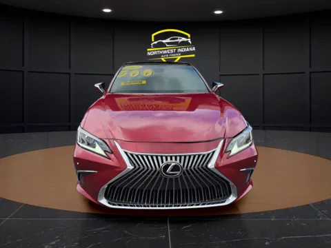 Another view of 2019 LEXUS ES 350 for sale in Merrillville, IN at NWI Auto Luxury Merrillville
