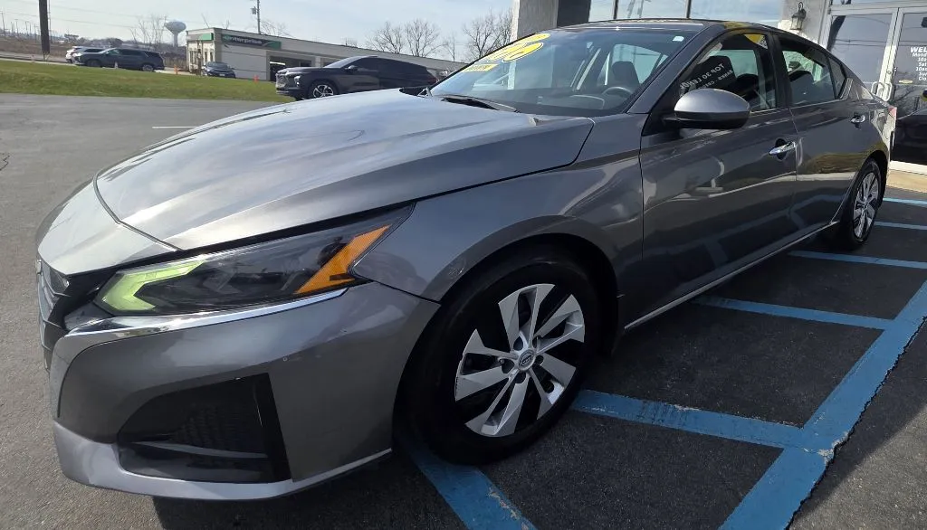 2023 NISSAN ALTIMA 2.5 S for sale in Merrillville, IN