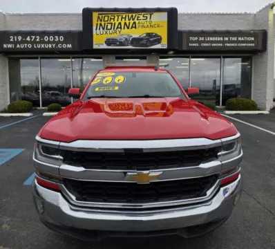 Red 2017 CHEVROLET SILVERADO 1500 LT for sale in Merrillville, IN