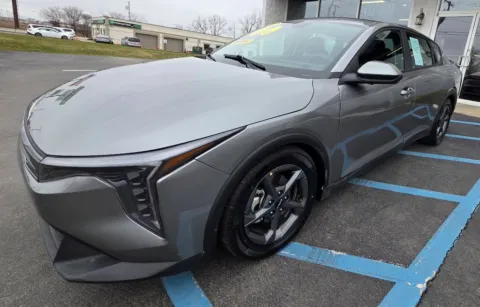 More photos of 2025 KIA K4 LXS at NWI Auto Luxury Merrillville, IN