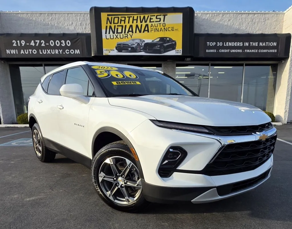 White 2025 CHEVROLET BLAZER LT for sale in Merrillville, IN