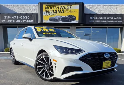 White 2022 HYUNDAI SONATA LIMITED for sale in Merrillville, IN