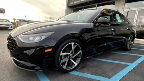 Another view of 2023 HYUNDAI SONATA SEL PLUS for sale in Merrillville, IN at NWI Auto Luxury Merrillville