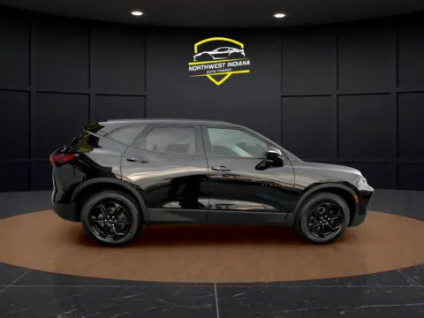 More photos of 2024 CHEVROLET BLAZER LT at NWI Auto Luxury Merrillville, IN