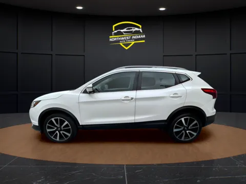 Another view of 2017 NISSAN ROGUE SPORT SL for sale in Merrillville, IN at NWI Auto Luxury Merrillville