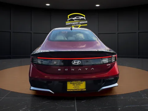 More photos of 2025 HYUNDAI SONATA HYBRID SEL at NWI Auto Luxury Merrillville, IN