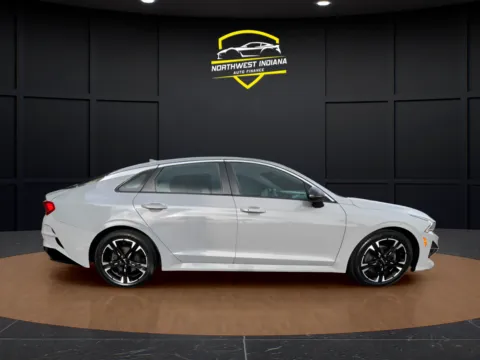 More photos of 2023 KIA K5 GT-LINE at NWI Auto Luxury Merrillville, IN