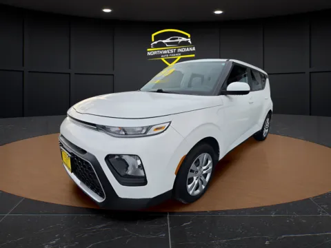 White 2022 KIA SOUL LX for sale in Merrillville, IN
