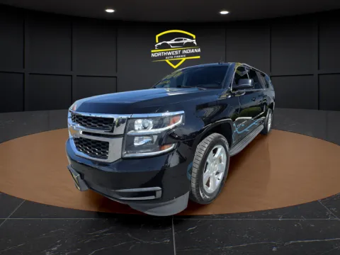 Black 2018 CHEVROLET SUBURBAN LT for sale in Merrillville, IN