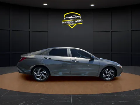More photos of 2025 HYUNDAI ELANTRA SEL SPORT at NWI Auto Luxury Merrillville, IN