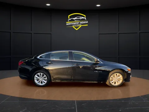 More photos of 2023 CHEVROLET MALIBU LT at NWI Auto Luxury Merrillville, IN