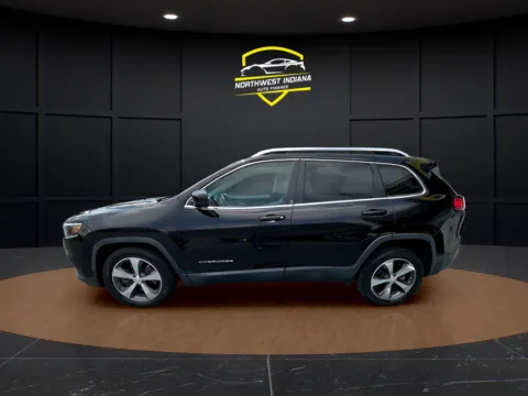 Photos of 2019 JEEP CHEROKEE LIMITED for sale in Merrillville, IN at NWI Auto Luxury Merrillville