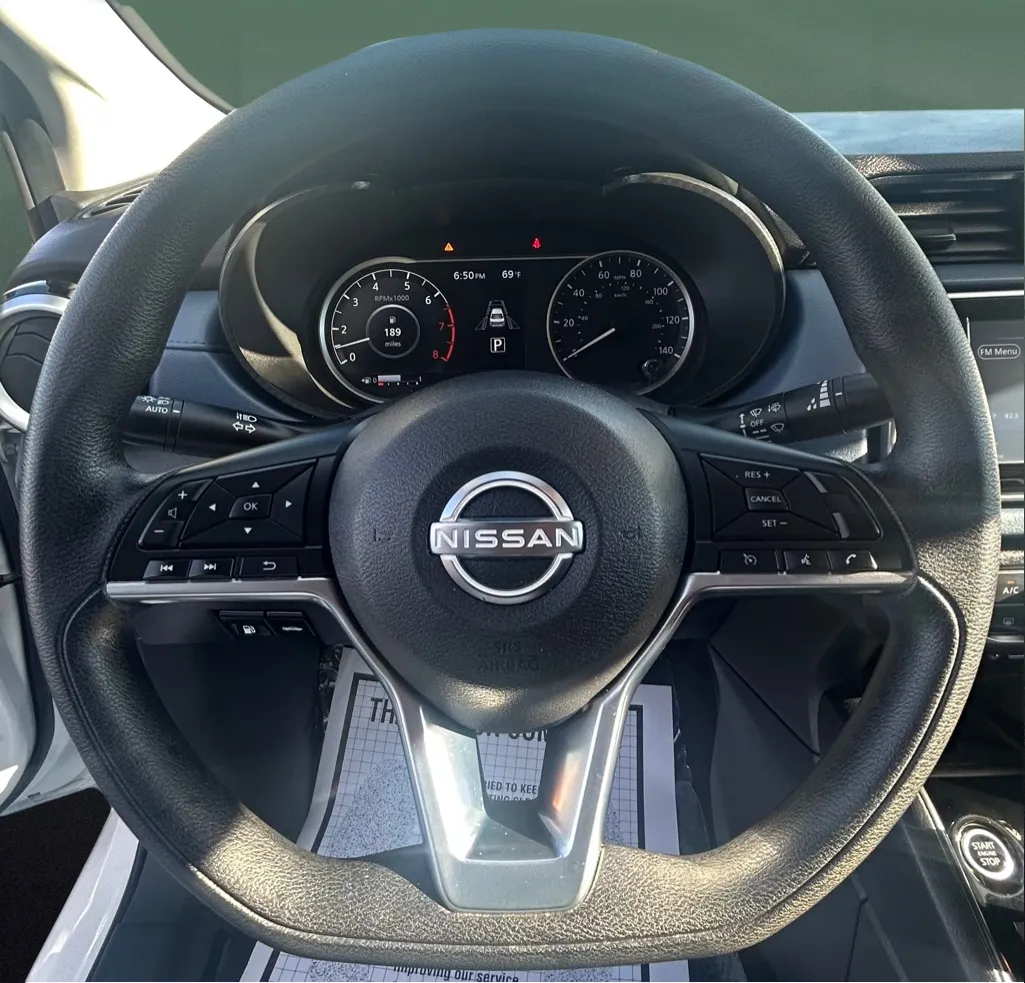2025 Nissan Versa Sedan SV - Photo 13