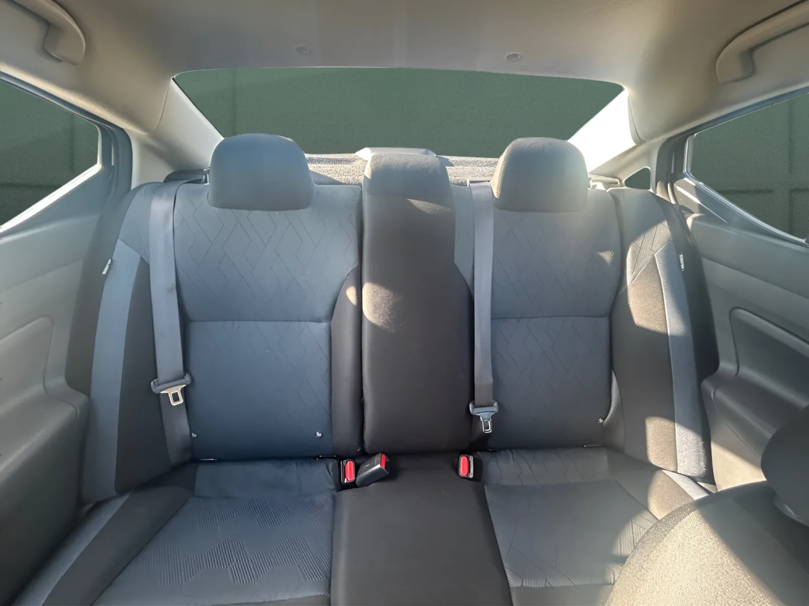 2025 Nissan Versa Sedan SV - Photo 22
