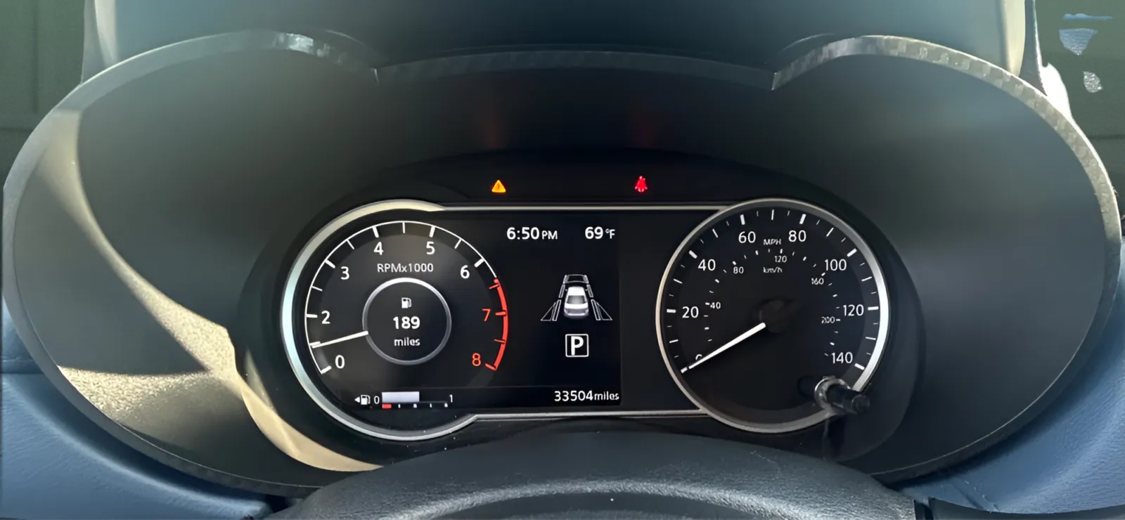 2025 Nissan Versa Sedan SV - Photo 18