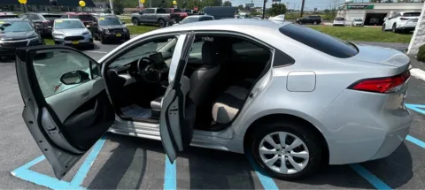 More photos of 2024 TOYOTA COROLLA LE at NWI Auto Luxury Merrillville, IN