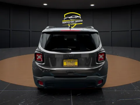More photos of 2021 JEEP RENEGADE LATITUDE at NWI Auto Luxury Merrillville, IN