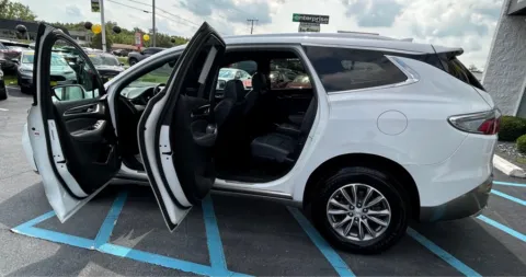 More photos of 2022 BUICK ENCLAVE PREMIUM at NWI Auto Luxury Merrillville, IN
