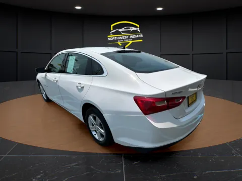 More photos of 2022 CHEVROLET MALIBU LS at NWI Auto Luxury Merrillville, IN