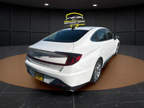 More photos of 2023 HYUNDAI SONATA SEL at NWI Auto Luxury Merrillville, IN