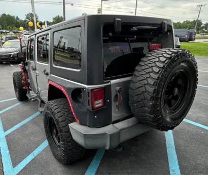 More photos of 2016 JEEP WRANGLER UNLIMI RUBICON at NWI Auto Luxury Merrillville, IN